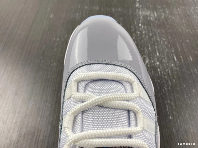 Low 11 Cement AV2187-140 Air Jordan Grey 0823